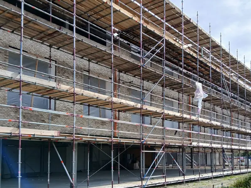 Leeflang Steigerverhuur Layher steigers huren